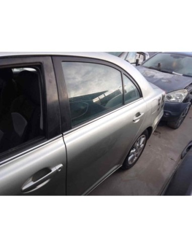 PUERTA TRASERA IZQUIERDA TOYOTA AVENSIS BERLINA...