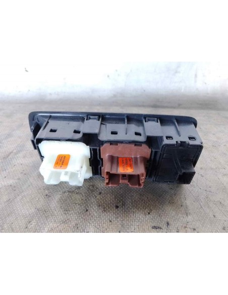 MANDO ELEVALUNAS DELANTERO IZQUIERDO DACIA LODGY - 180032