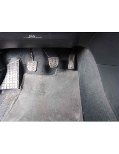 PEDAL EMBRAGUE TOYOTA AVENSIS BERLINA (T25) -...