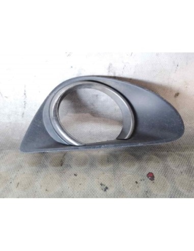 MOLDURA ANTINIEBLA IZQUIERDA TOYOTA YARIS...