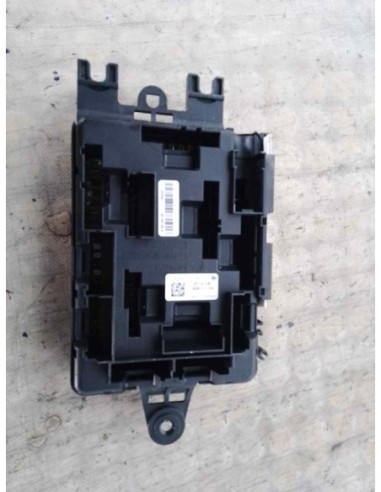 CAJA RELES / FUSIBLES BMW SERIE 1 BERLINA 5P...
