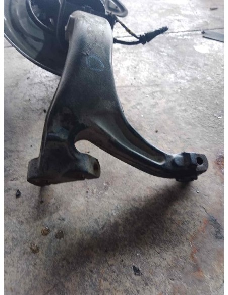 MANGUETA DELANTERA IZQUIERDA VOLKSWAGEN PASSAT BERLINA (3B3) - 125835