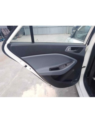 GUARNECIDO PUERTA TRASERA IZQUIERDA HYUNDAI I20...