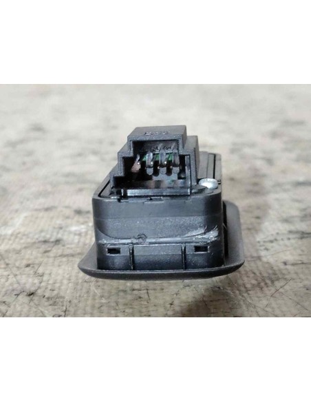 INTERRUPTOR MERCEDES-BENZ CLASE C (BM 204) BERLINA - 243952