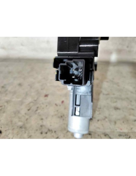 MOTOR ELEVALUNAS DELANTERO IZQUIERDO VOLVO V40 - 226395