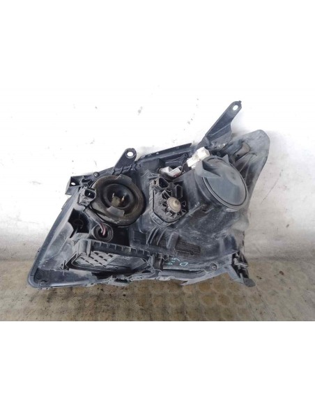FARO DERECHO TOYOTA AVENSIS BERLINA (T25) - 194975