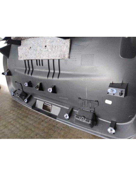 GUARNECIDO PORTON TRASERO RENAULT CAPTUR I - 194130