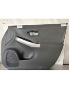 GUARNECIDO PUERTA DELANTERA DERECHA TOYOTA PRIUS (ZVW30)...