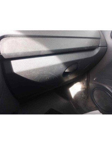GUANTERA MERCEDES-BENZ CITAN (BM 415) COMBI -...