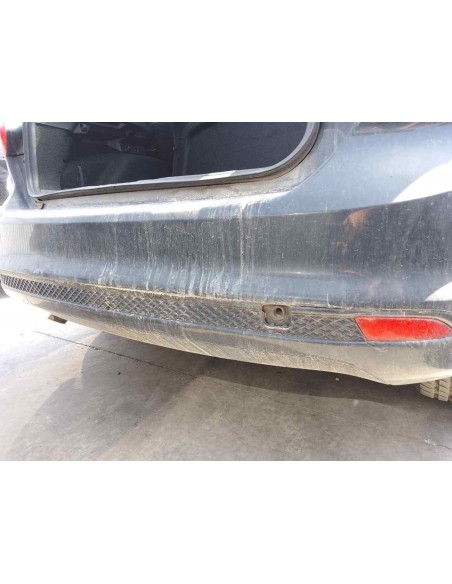 PARAGOLPES TRASERO FORD FOCUS BERLINA (CB8) - 201504