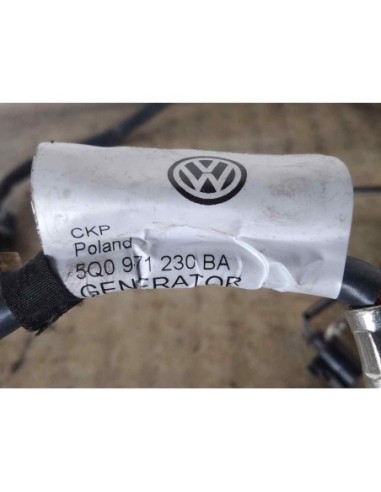 NO IDENTIFICADO VOLKSWAGEN GOLF SPORTSVAN VII...