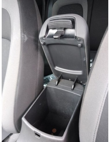 APOYABRAZOS CENTRAL HYUNDAI KONA (OS) - 260867