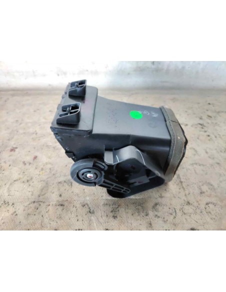 AIREADOR CENTRAL DERECHO NISSAN MICRA (K13K/KK) - 194356