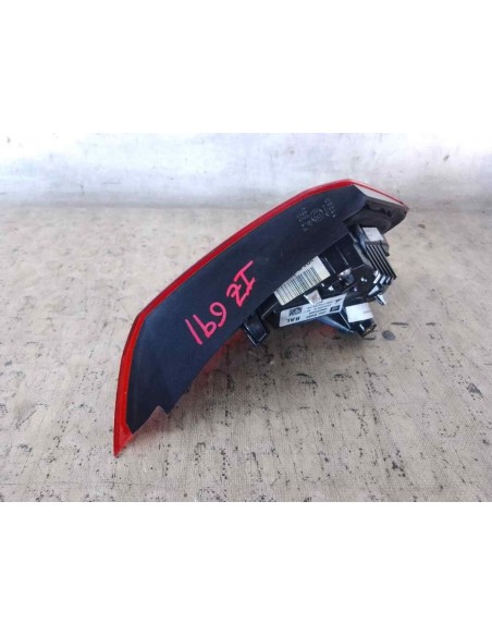 PILOTO TRASERO IZQUIERDO INTERIOR OPEL CORSA E - 204740