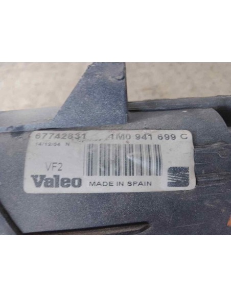 FARO ANTINIEBLA IZQUIERDO SEAT LEON (1M1) - 210090