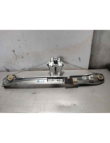 ELEVALUNAS TRASERO IZQUIERDO RENAULT CLIO III - 213104