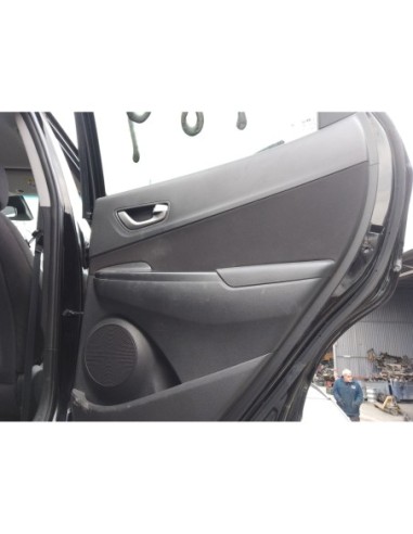 GUARNECIDO PUERTA TRASERA DERECHA HYUNDAI KONA...