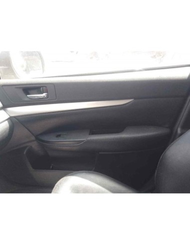 GUARNECIDO PUERTA DELANTERA DERECHA SUBARU...