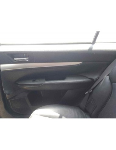 GUARNECIDO PUERTA TRASERA DERECHA SUBARU LEGACY...