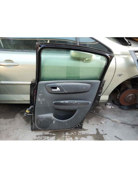 PUERTA TRASERA DERECHA CITROEN C4 BERLINA - 255487