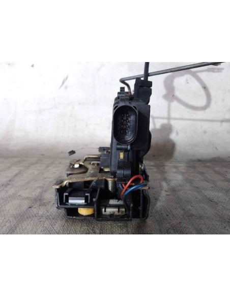 CERRADURA PUERTA DELANTERA DERECHA VOLKSWAGEN GOLF IV BERLINA (1J1)(10 1997) - 140810