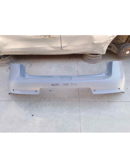 PARAGOLPES TRASERO RENAULT MEGANE III BERLINA 5P - 237100