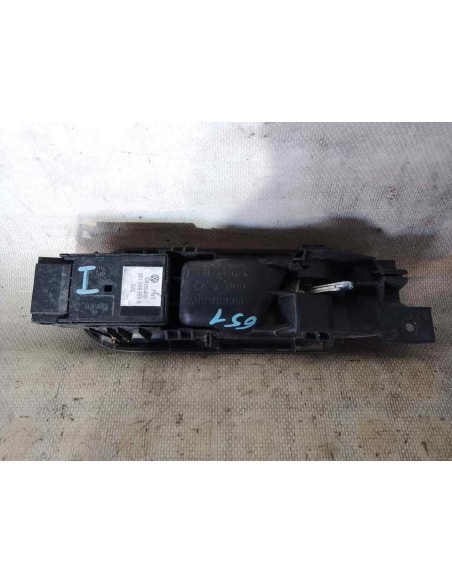 MANETA INTERIOR DELANTERA IZQUIERDA VOLKSWAGEN GOLF IV BERLINA (1J1)(10 1997) - 140848