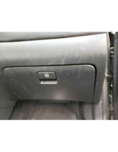 GUANTERA TOYOTA COROLLA (E12) - 251724