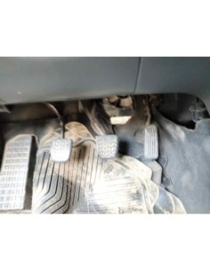 PEDAL EMBRAGUE TOYOTA COROLLA (E12) - 251736