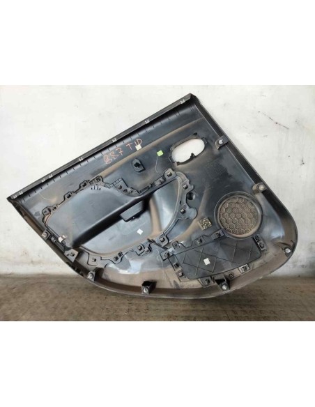 GUARNECIDO PUERTA TRASERA DERECHA DACIA SANDERO II - 238419