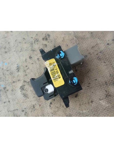 MANDO ELEVALUNAS TRASERO DERECHO HYUNDAI I20 (GB) - 185861