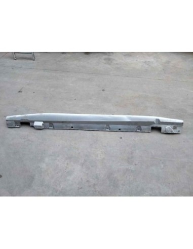 FALDON LATERAL MERCEDES-BENZ CLASE C (BM 206)...