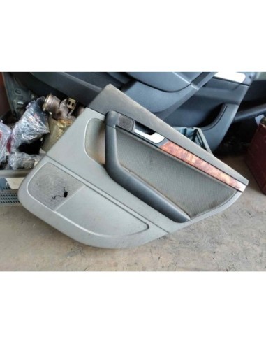 GUARNECIDO PUERTA TRASERA DERECHA AUDI A3 (8P1)...