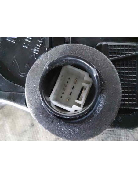 CERRADURA PUERTA DELANTERA DERECHA TOYOTA AURIS (E18) - 194899