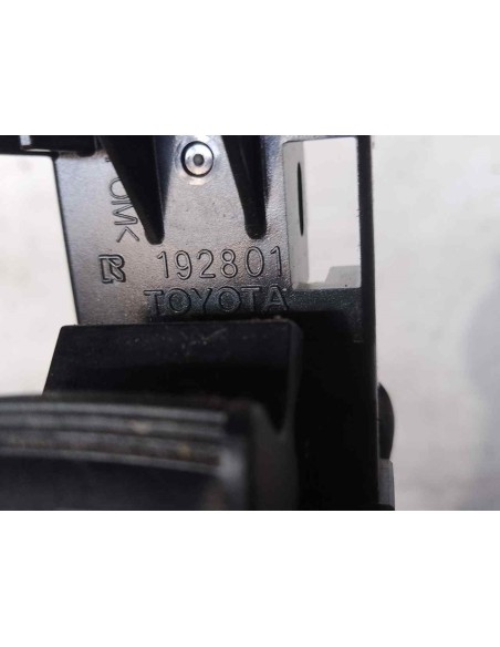 MANDO ELEVALUNAS DELANTERO DERECHO TOYOTA AURIS (E18) - 194806