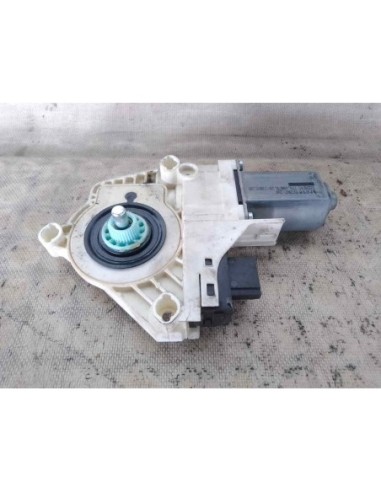 MOTOR ELEVALUNAS TRASERO IZQUIERDO AUDI A6...