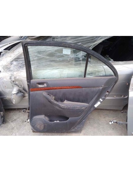 PUERTA TRASERA DERECHA TOYOTA AVENSIS BERLINA (T25) - 230487