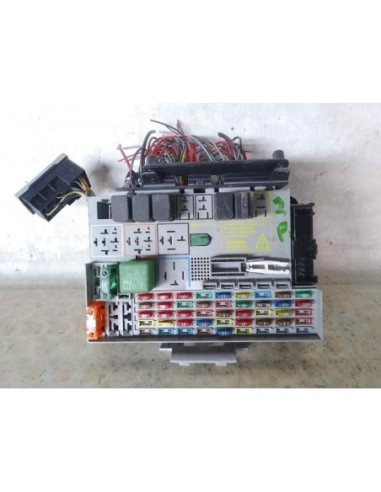 CAJA RELES / FUSIBLES OPEL ASTRA G CARAVAN -...
