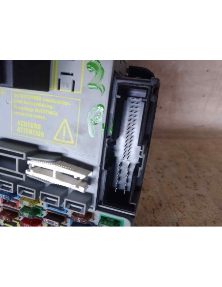 CAJA RELES / FUSIBLES OPEL ASTRA G CARAVAN - 249003