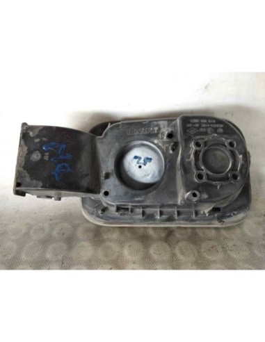TAPA EXTERIOR COMBUSTIBLE RENAULT SCENIC II...