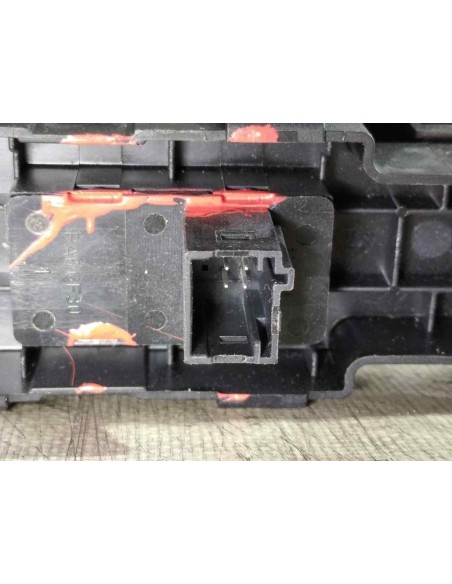 MANDO ELEVALUNAS DELANTERO DERECHO CITROEN C4 PICASSO - 133804