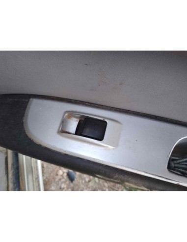 MANDO ELEVALUNAS TRASERO DERECHO MITSUBISHI...