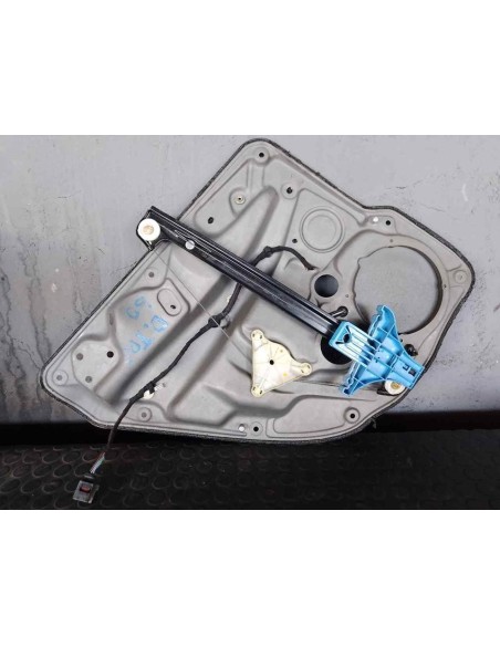 ELEVALUNAS TRASERO DERECHO VOLKSWAGEN GOLF IV BERLINA (1J1)(10 1997) - 96213