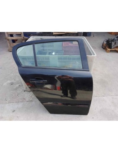 PUERTA TRASERA DERECHA OPEL ASTRA H BERLINA -...