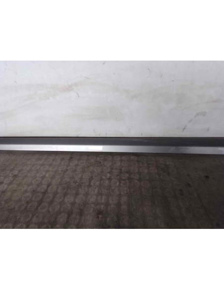MOLDURAS TRASERAS MERCEDES-BENZ CLASE C (BM 203) SPORTCOUPE - 134479