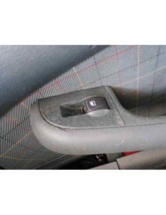 MANDO ELEVALUNAS DELANTERO DERECHO AUDI A6 AVANT (4B5) -...