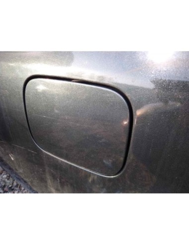 TAPA EXTERIOR COMBUSTIBLE AUDI A6 AVANT (4B5) -...