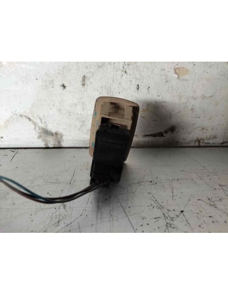 MANDO ELEVALUNAS DELANTERO DERECHO BMW SERIE 3 TOURING (E91) - 150211