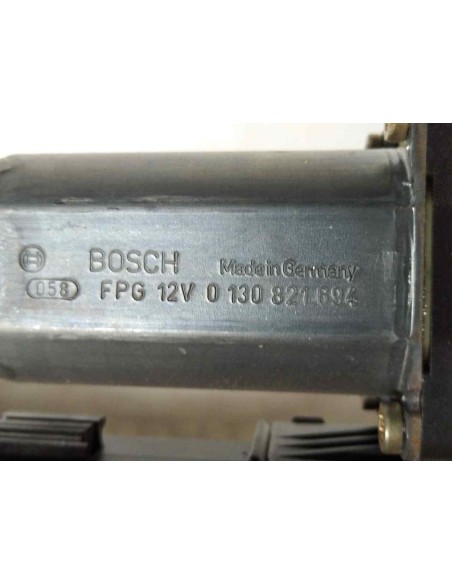 MOTOR ELEVALUNAS DELANTERO DERECHO VOLKSWAGEN PASSAT BERLINA (3B3) - 125839