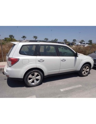 MANDO ELEVALUNAS DELANTERO DERECHO SUBARU...